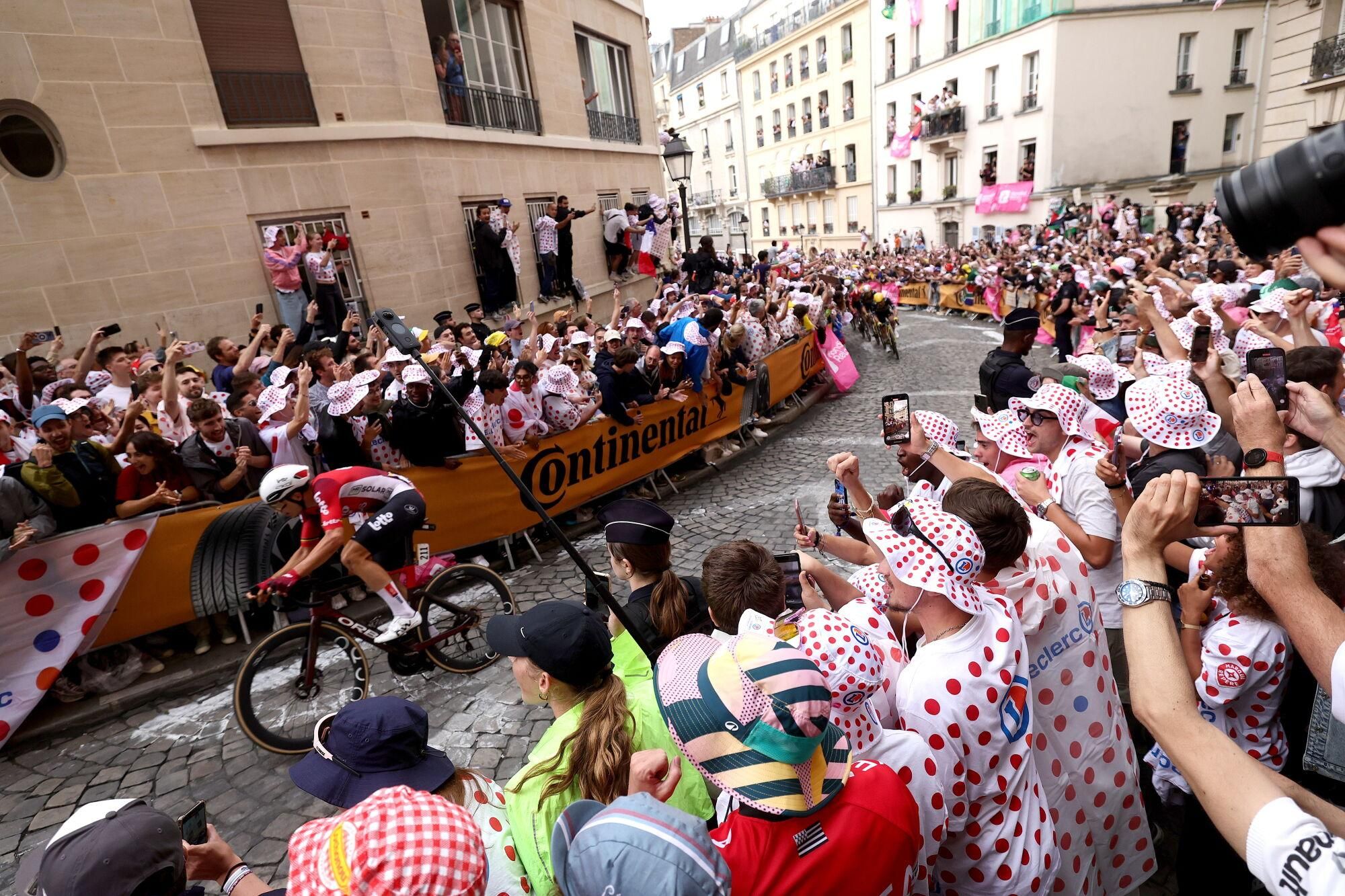 La etapa 21 del Tour de Francia 2025, en imágenes