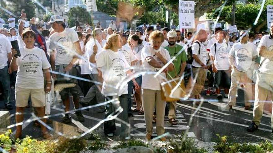 El asalto causó daños al concello por unos 12.000 euros.