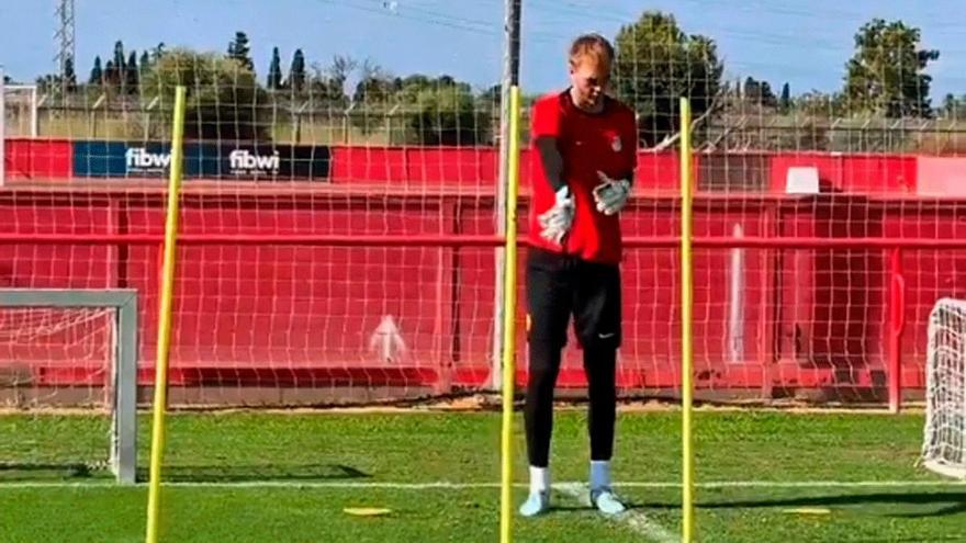 El primer entrenamiento de Lucas Bergström con el Mallorca