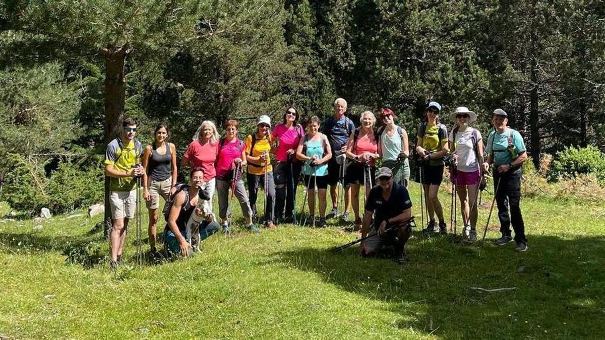 Un grup de visitants al Parc del Cadí