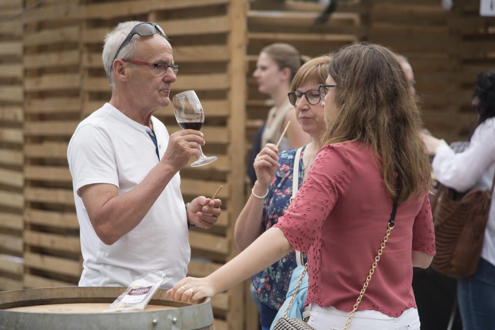 2 ona Fira del Vi del Bages . Vi-Ba