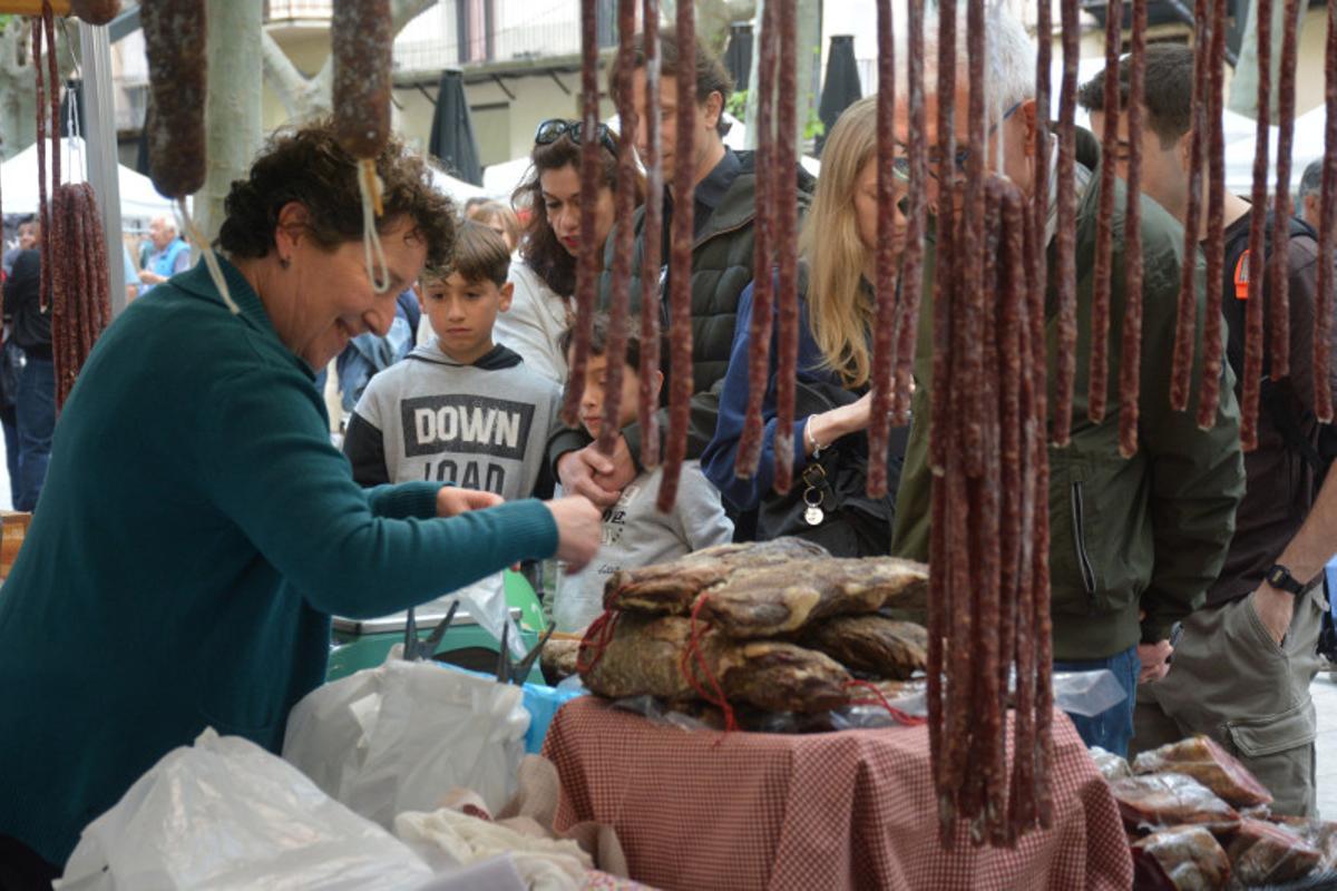 Les imatges de la Fira de l'1 de maig d'Olot