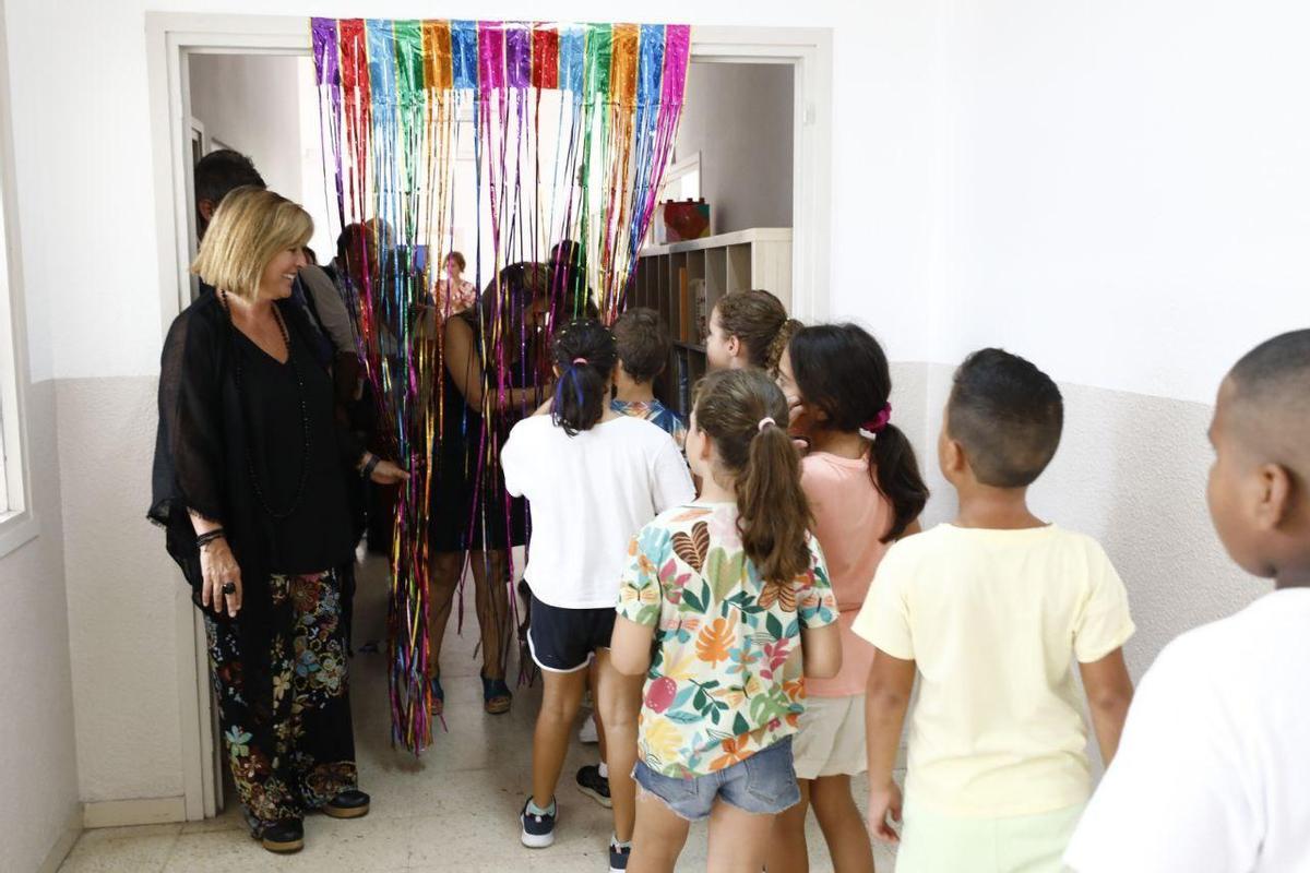’Tornada a l'escola’ a l’Hospitalet: 400 alumnes menys de 3 a 16 anys i més demanda en la gratuïta P-2