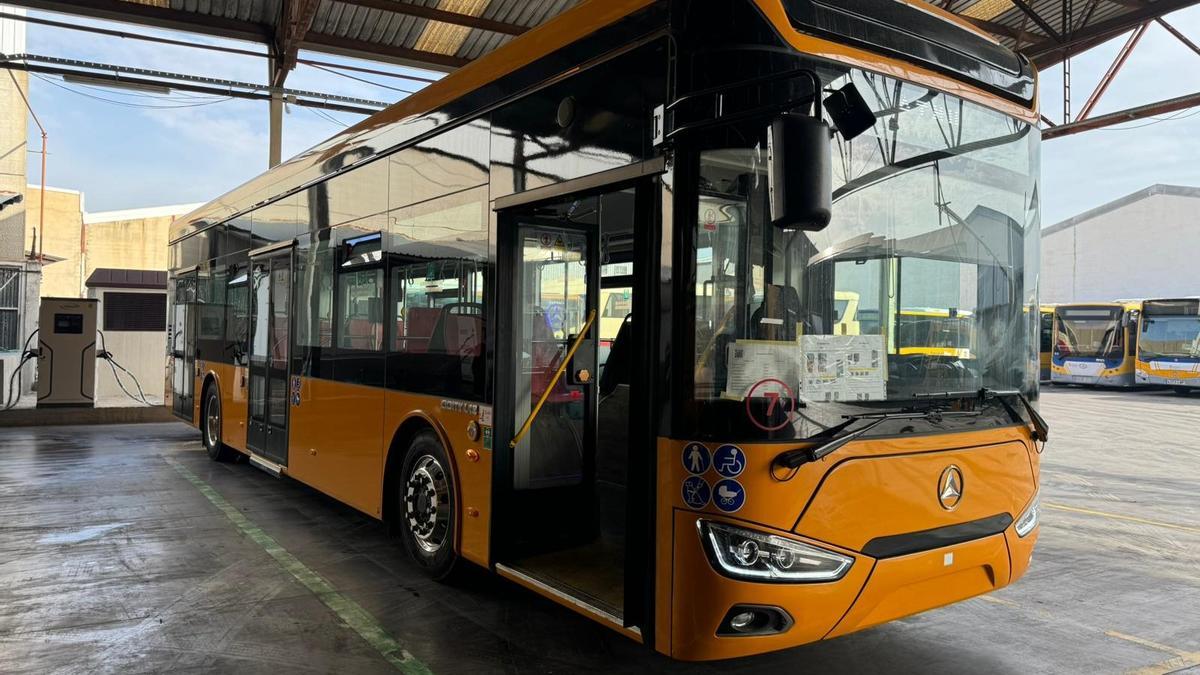 Uno de los nuevos autobuses que entrará en servicio.