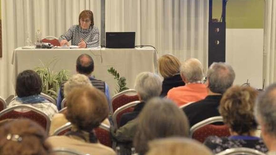 Pilar Varela, ayer, durante su conferencia.