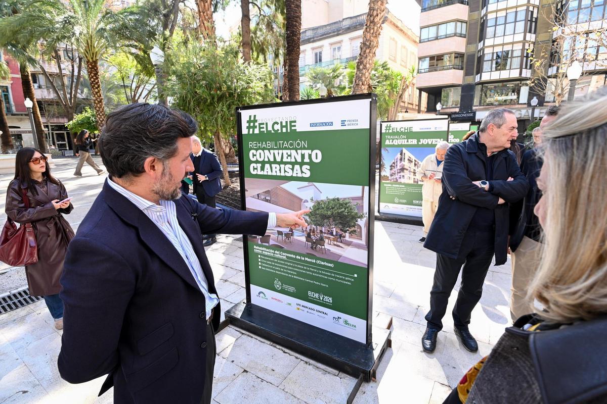 INFORMACIÓN inaugura en la Glorieta la exposición "Proyectando Elche"