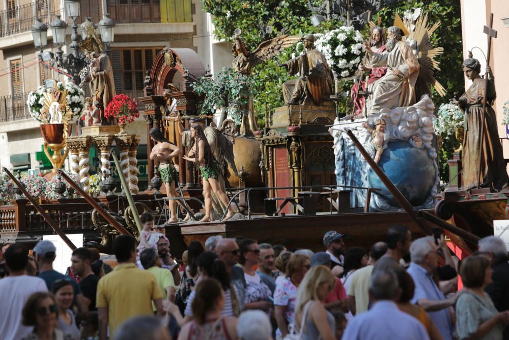 Las Rocas, expuestas en la plaza de la Virgen