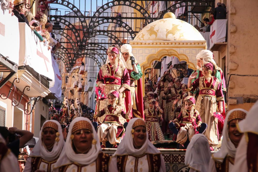 Imágenes de la Entrada Mora de Alcoy.