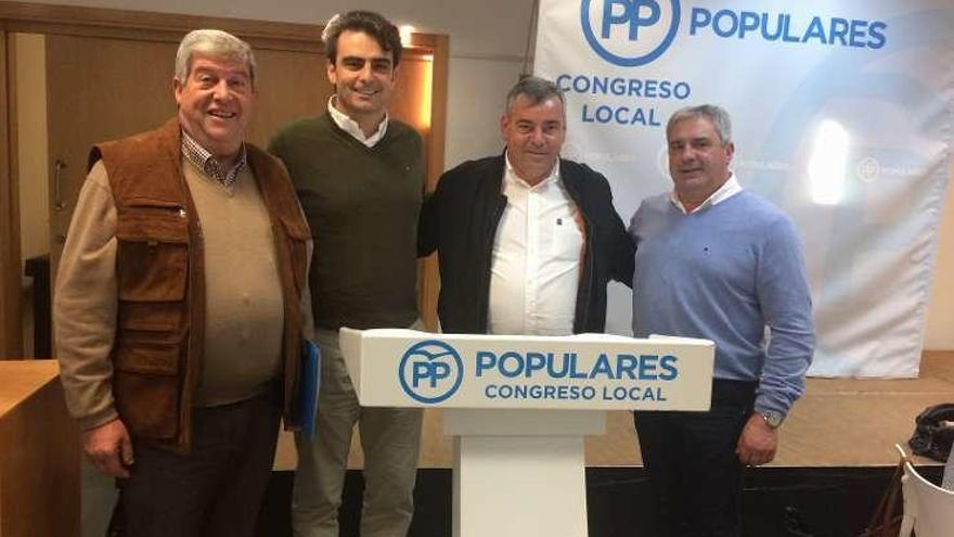 Carlos Barbeito, elegido presidente del PP de Carral por unanimidad