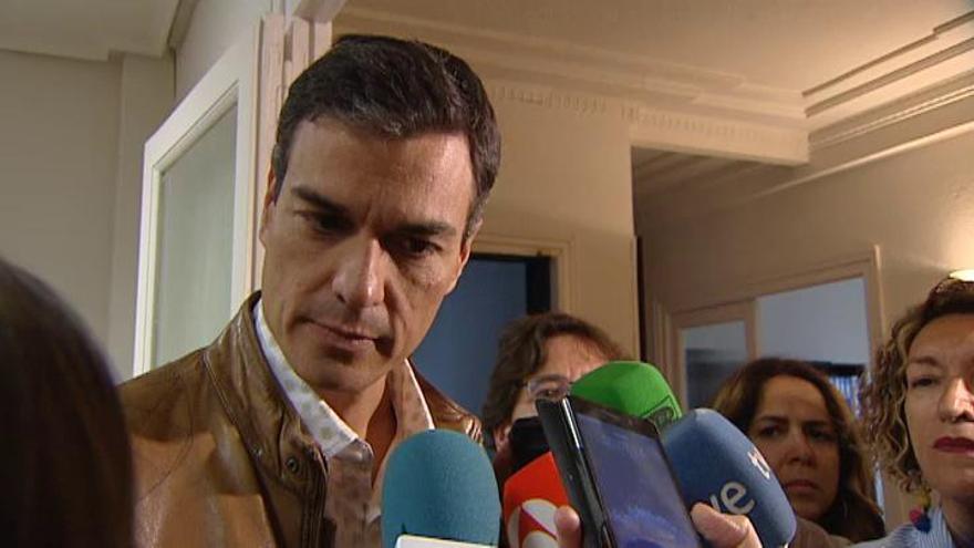 Sánchez no mantendrá a Hernando como portavoz en el Congreso