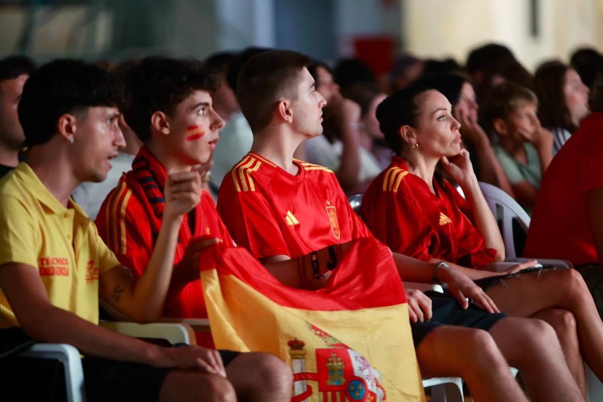 Así se vive el partido de España contra Bélgica en el Centro de Tecnificación de Alicante