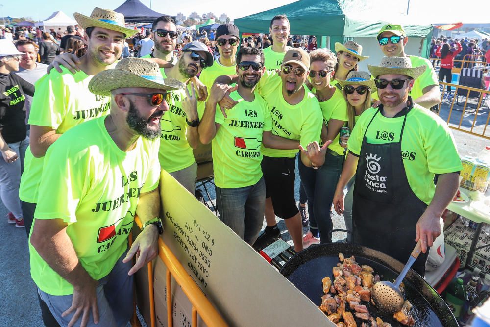 Miles de vecinos de Torrevieja disfrutan del Día de las Paellas en el recinto ferial con motivo de las fiestas patronales de La Purísima2018