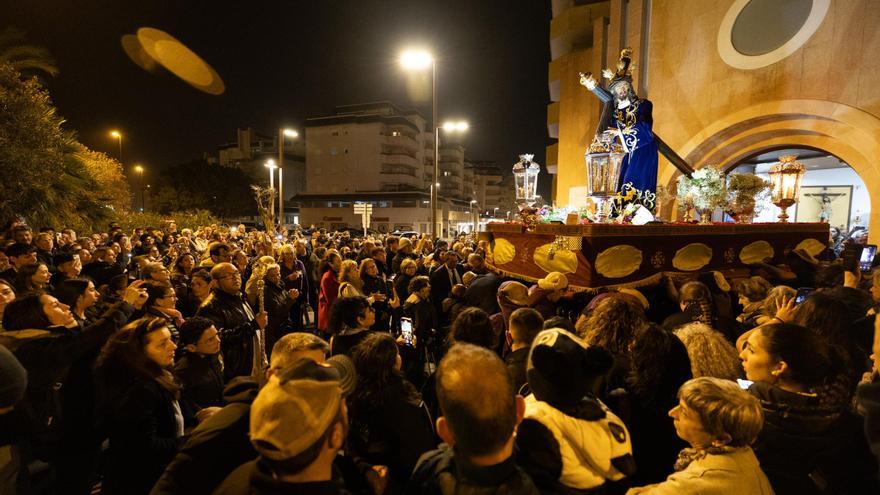 El Jesús del Gran Poder sube a costal a la Catedral