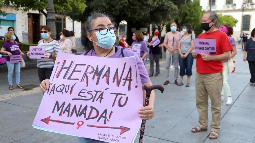 Concentración en Las Tendillas contra la sentencia de &quot;La Manada&quot;