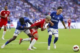 Karius baja al Bayern del liderato 67 jornadas después
