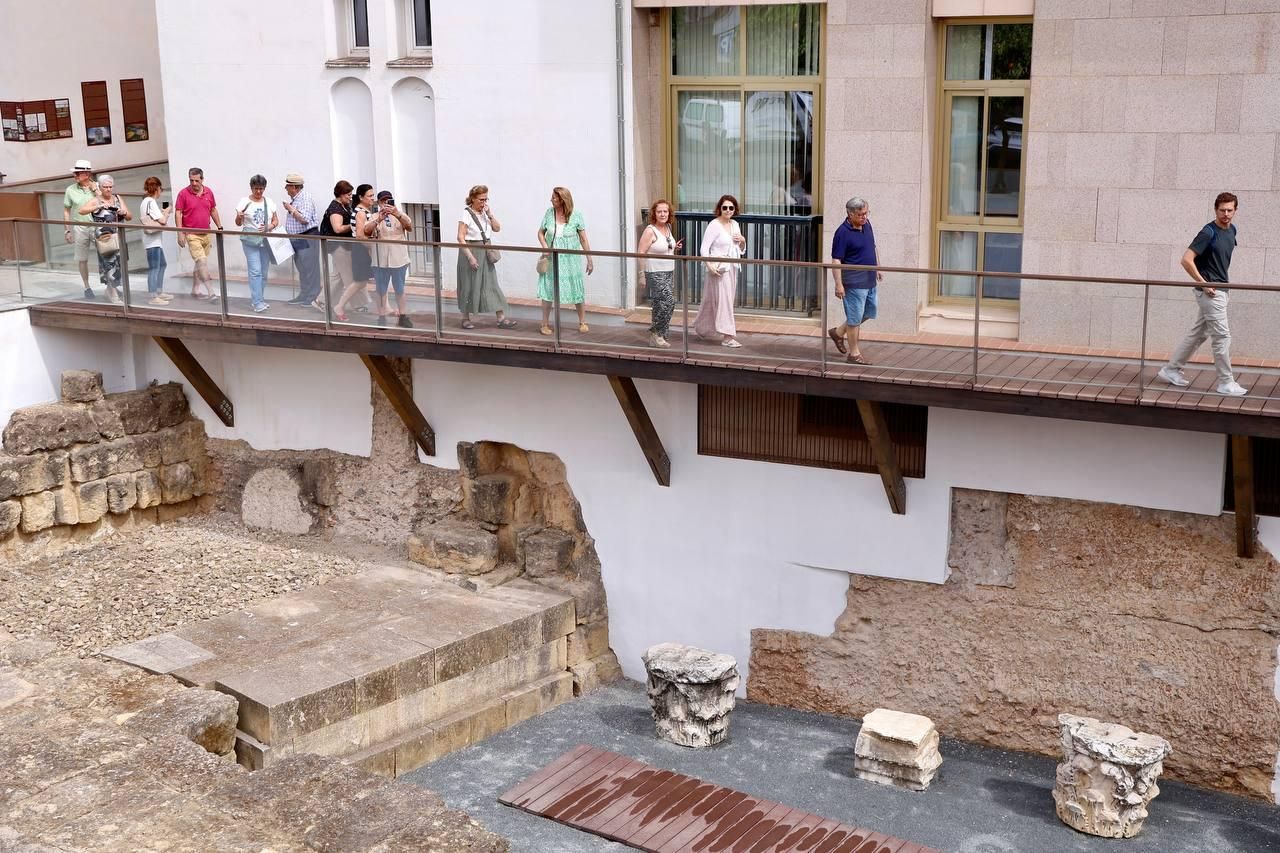 Primeras visitas al Templo Romano de Córdoba, en imágenes