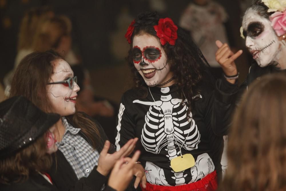 Halloween en la Asociación de Vecinos Santa Bárbara de Gijón