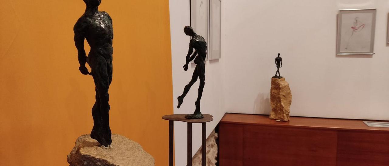 Monique Neyzan y sus esculturas que bailan