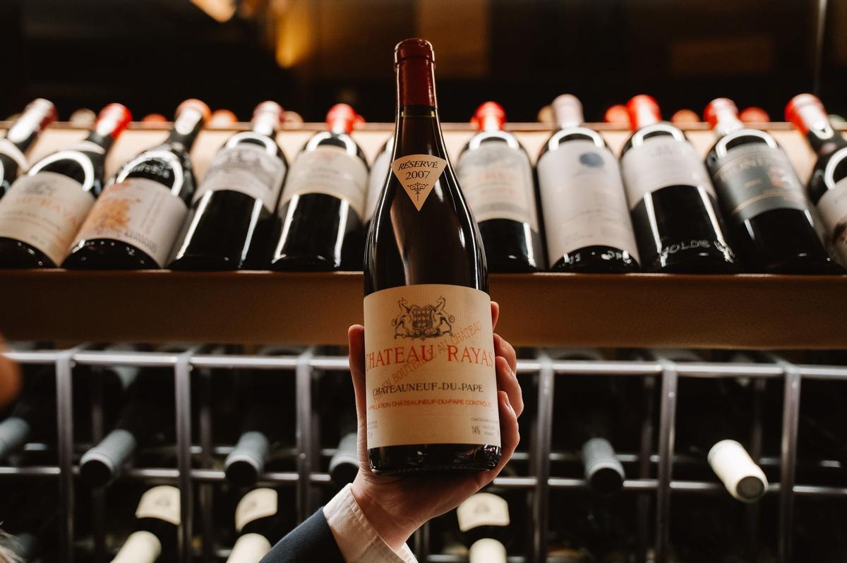 Château Rayas, uno de los mejores vinos de Francia.