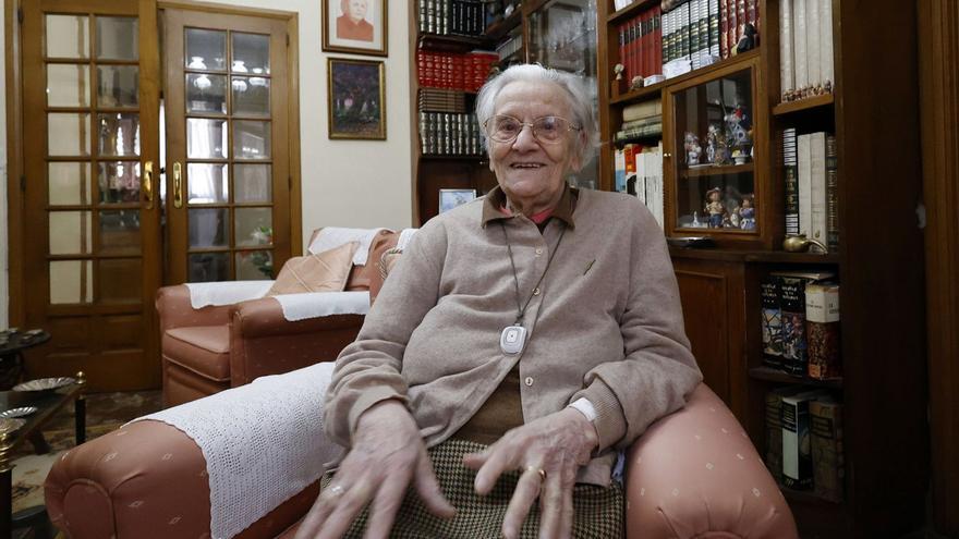 Teresa López Canabal
en su domicilio de
Pontevedra.   | // G. SANTOS