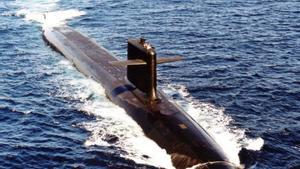 França debat passar de la dissuasió nuclear "mínima" a l’"estesa"