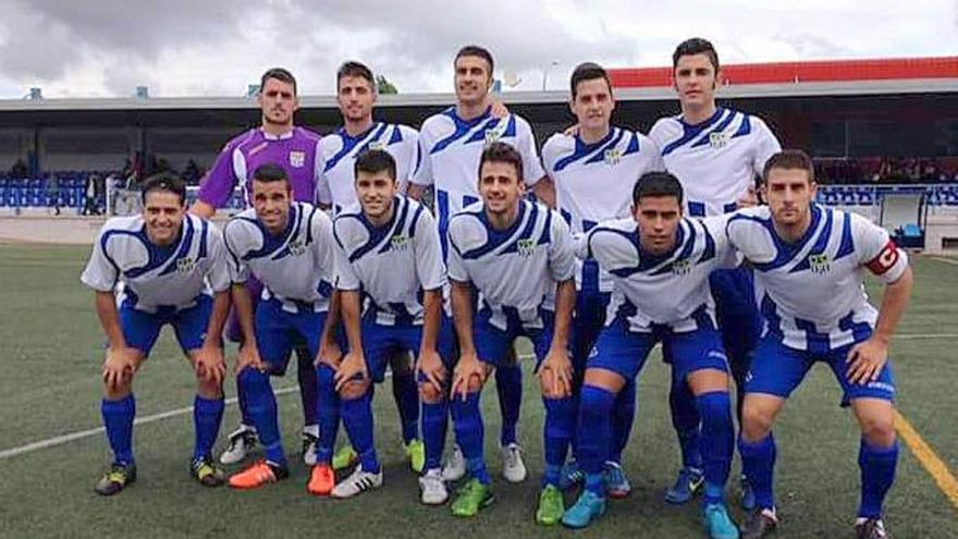 El equipo  del Alhaurín de la Torre, con Samuel Galán, abajo a la derecha.