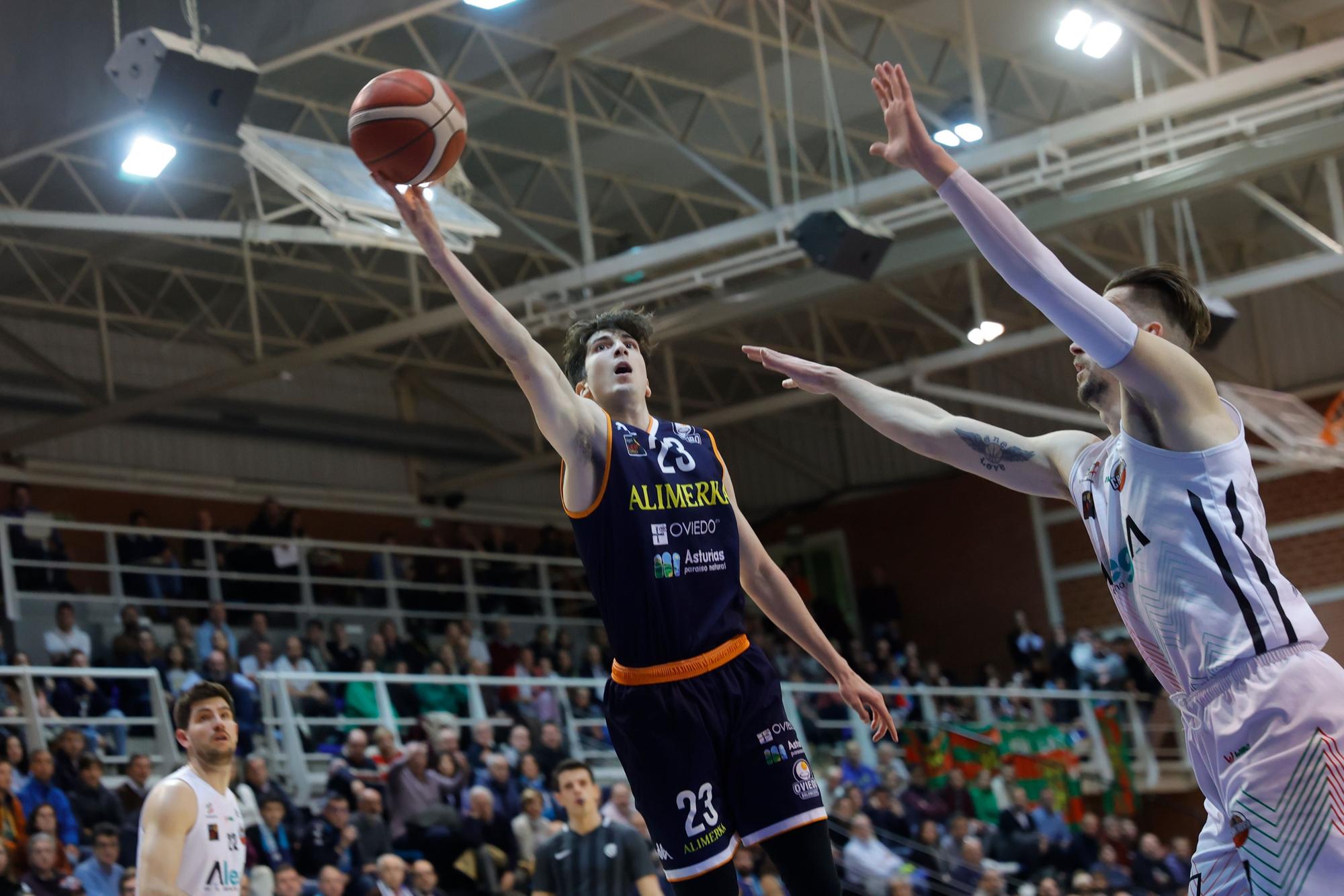 El Alimerka Oviedo cae ante el Alega Cantabria (62-69)