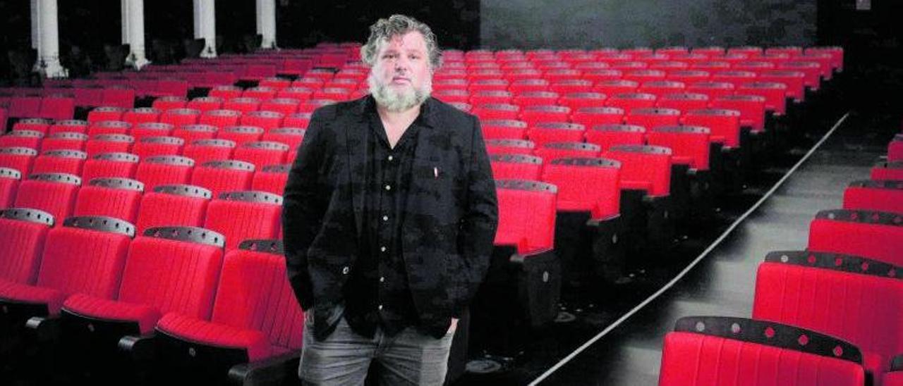 El director teatral y dramaturgo Miquel Àngel Raió, ayer en la platea del Teatre Principal d’Inca