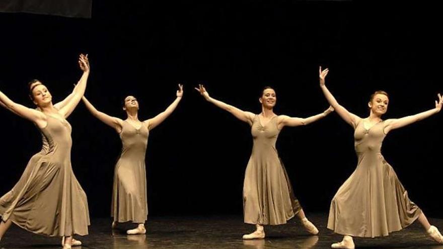 Una de las actuaciones de la primera fase del anterior concurso de Anaprode, celebrado en La Felguera.