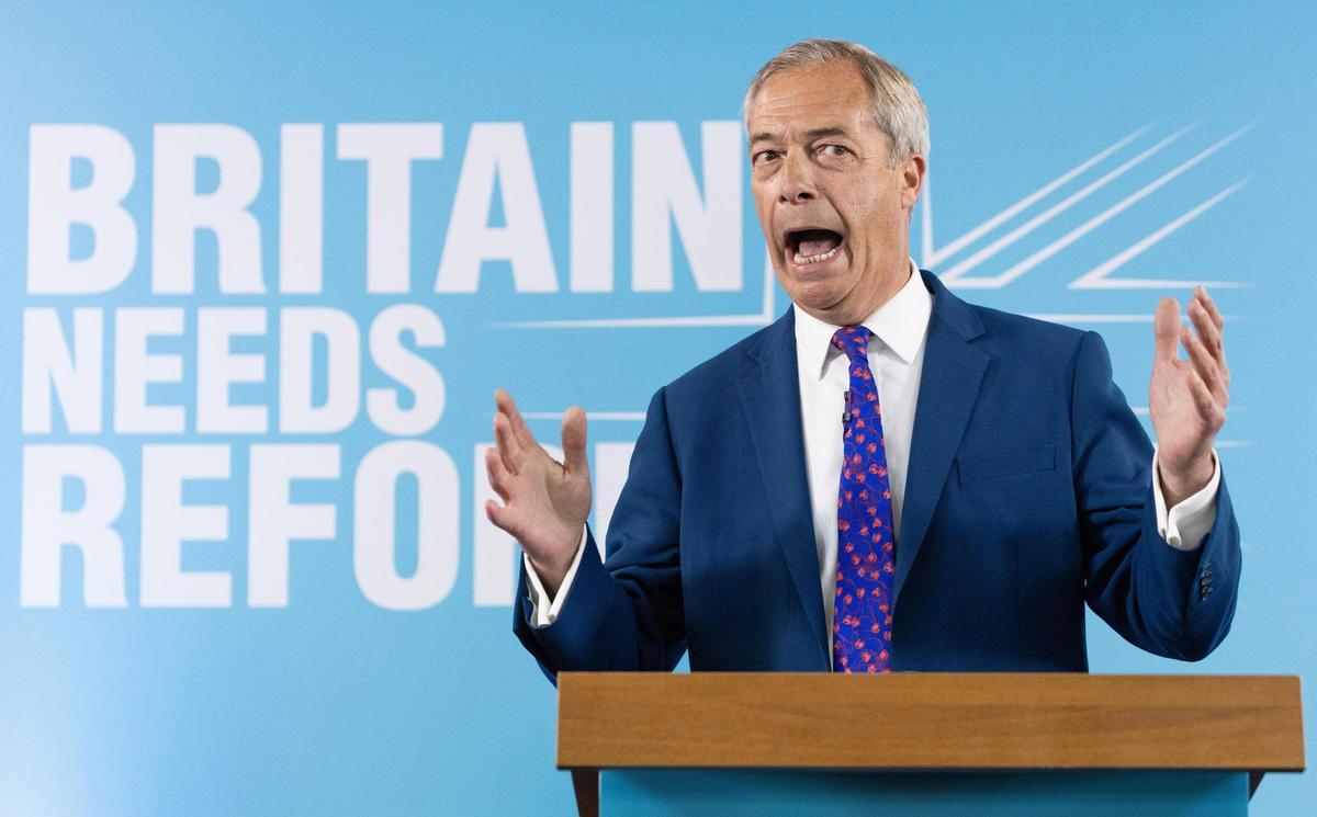 El líder reformista del Reino Unido, Nigel Farage, anuncia el manifiesto de su partido en Merthyr Tydfil, Gales, Gran Bretaña, 17 de junio de 2024. Gran Bretaña celebrará elecciones anticipadas el 04 de julio de 2024.
