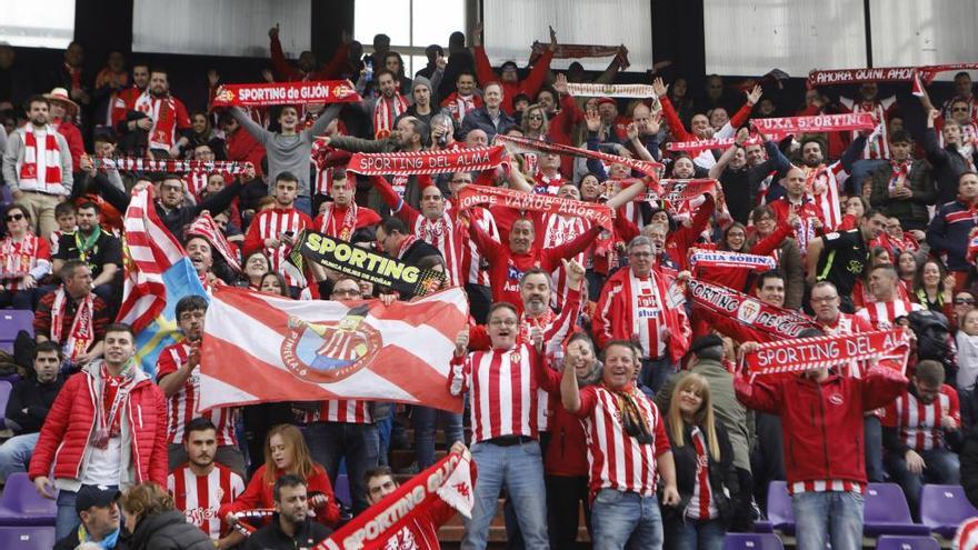 Aficionados del Sporting en Valladolid.