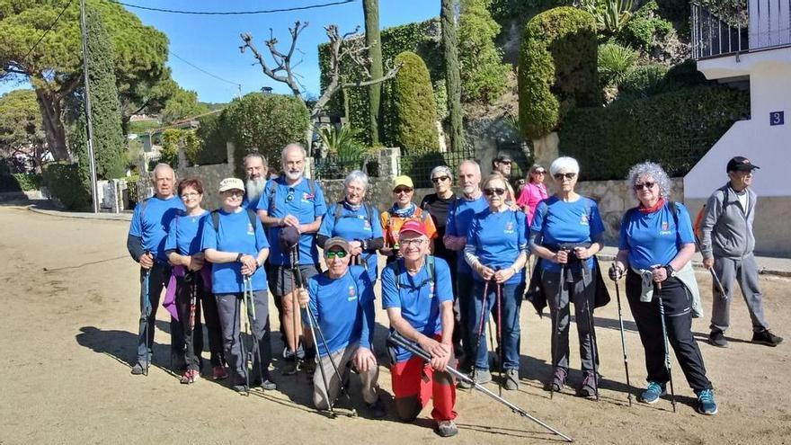 El grup de Marxa Nòrdica de Copons descobreix Sant Pol de Mar