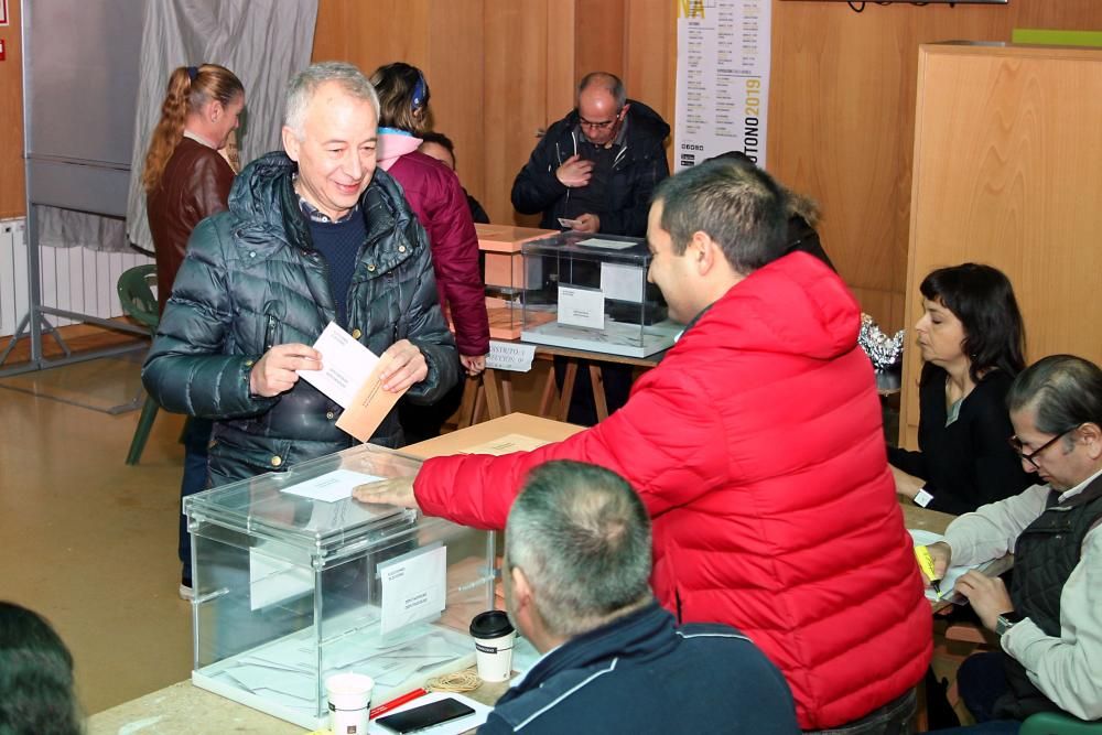 Las imágenes de la jornada electoral del 10N en Galicia.