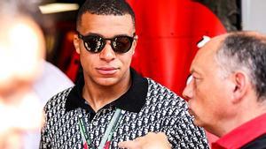 Mbappé, con el director de Ferrari, Fred Vasseur