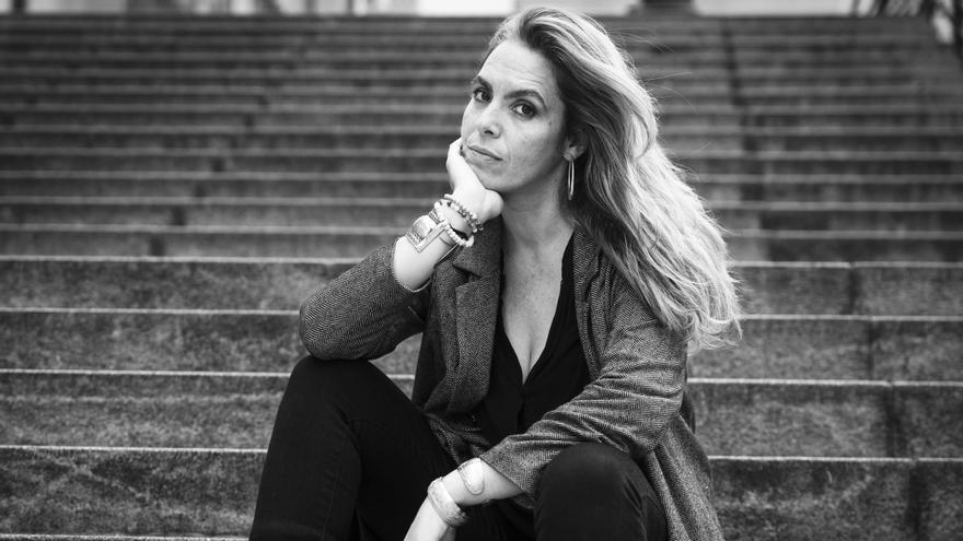 Lourdes Pastor llevará la voz de Miguel Hernández al Parlamento Europeo