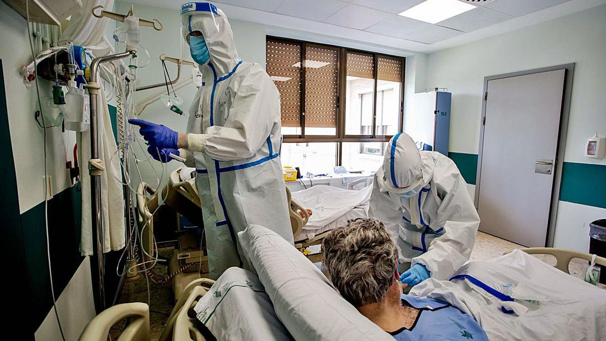 Pacientes con covid-19 ingresados en el Hospital General de València en pandemia.