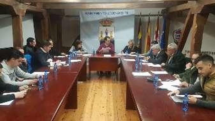 Reunión con los colectivos taurinos.