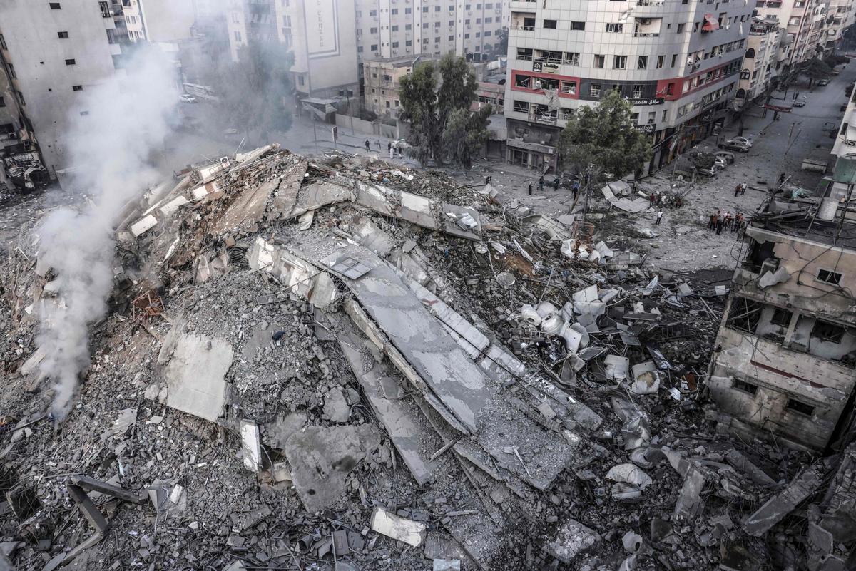 Ruinas y destrucción de edificios en la ciudad de Gaza tras el contrataque lanzado por Israel