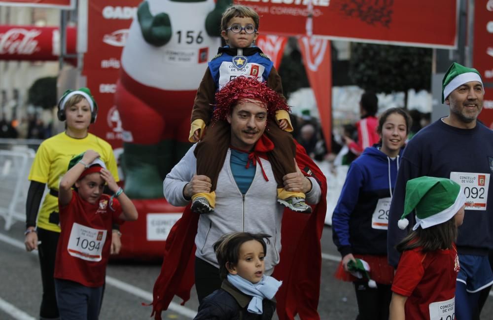 Cerca de 7.000 corredores toman la salida de la Alameda unas horas antes de la Nochevieja