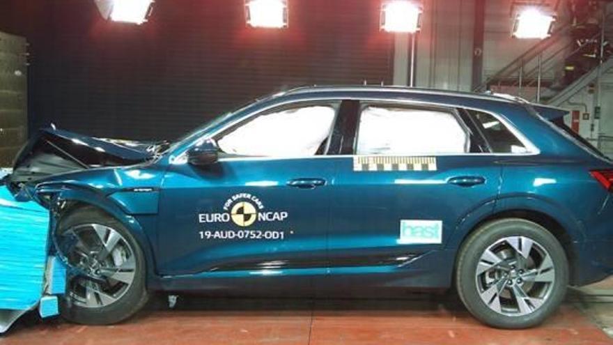 Audi e-tron.