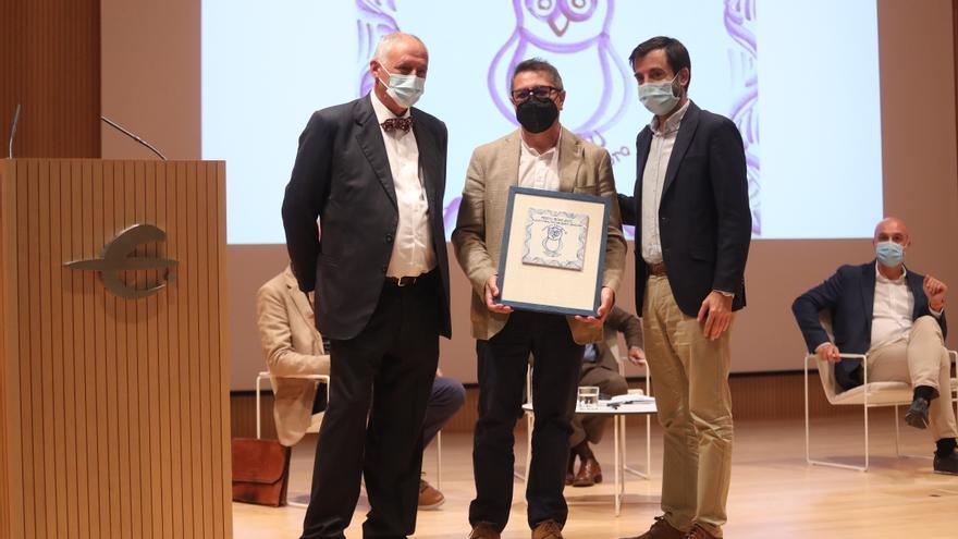 Los Amigos del libro de Aragón entregan sus premios Búho
