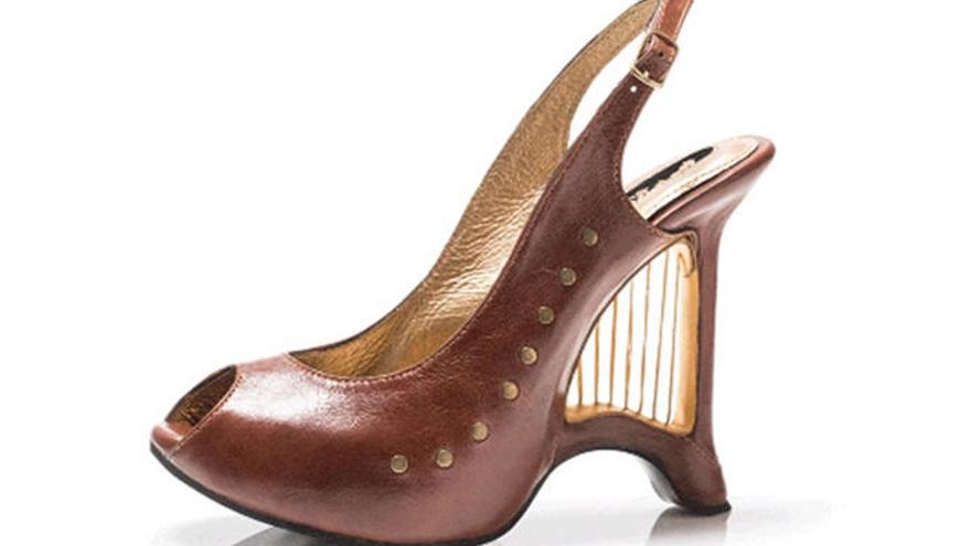 Quién es el creador de los zapatos más estrafalarios del mundo? -  Levante-EMV