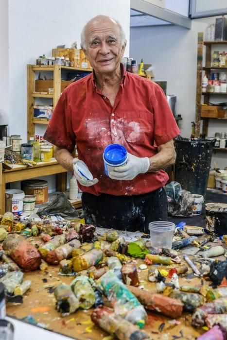 Las Palmas de Gran Canaria. El pintor Félix Juan Bordes en su estudio.  | 25/09/2019 | Fotógrafo: José Carlos Guerra