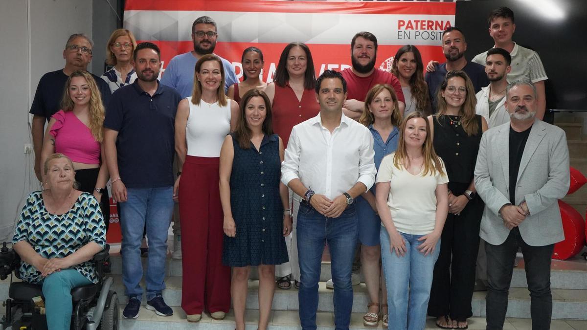 Sagredo en el centro junto a Sonia Borruey, a la izquierda en la imagen.