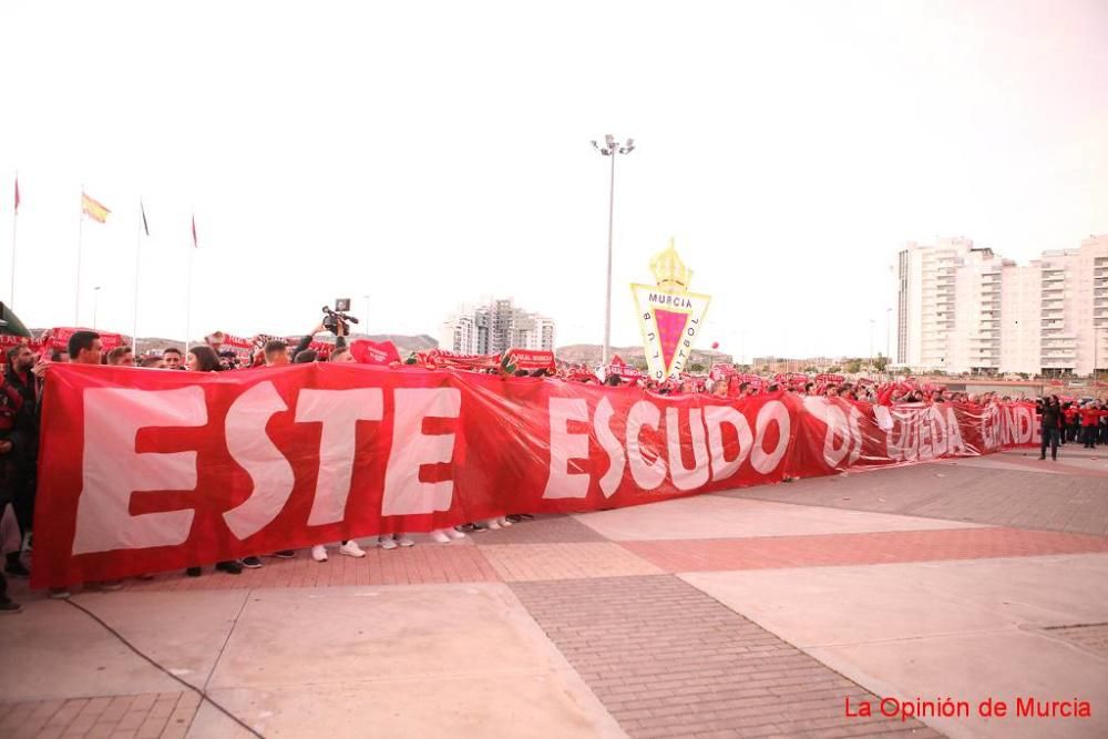 Nueva protesta contra Víctor Gálvez, presidente de