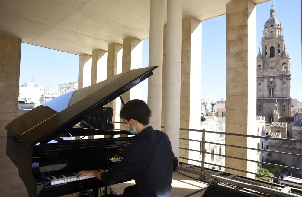 Pianos en la calle