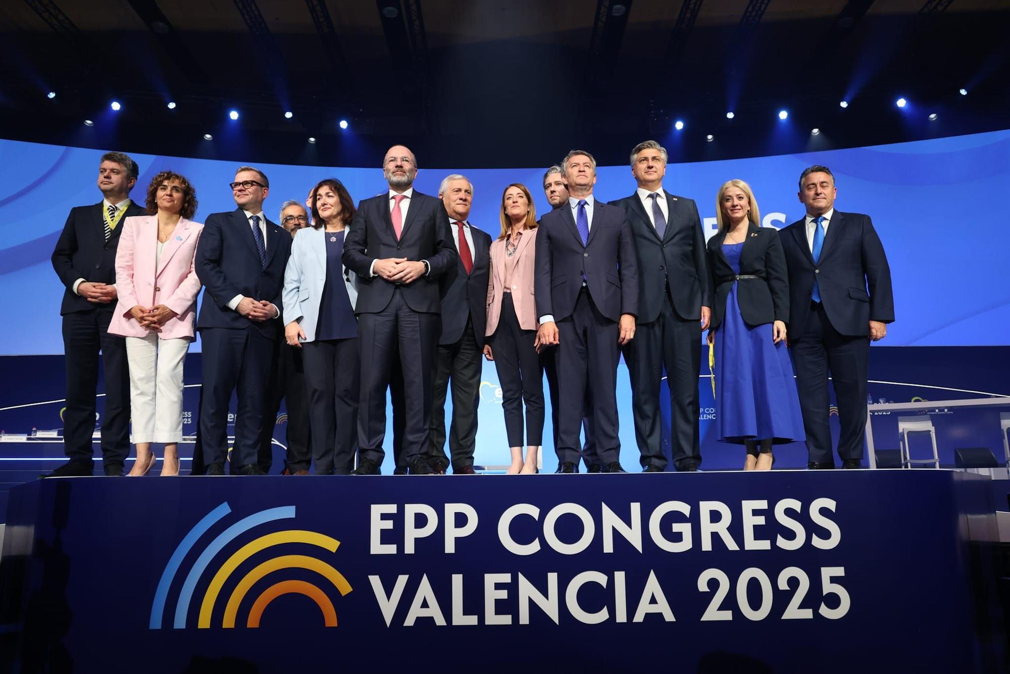 Todas las fotos de la segunda jornada del congreso del PP europeo en València