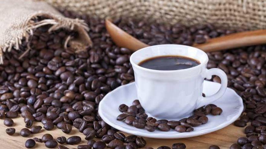 El café reduce el riesgo de Alzheimer y Parkinson.