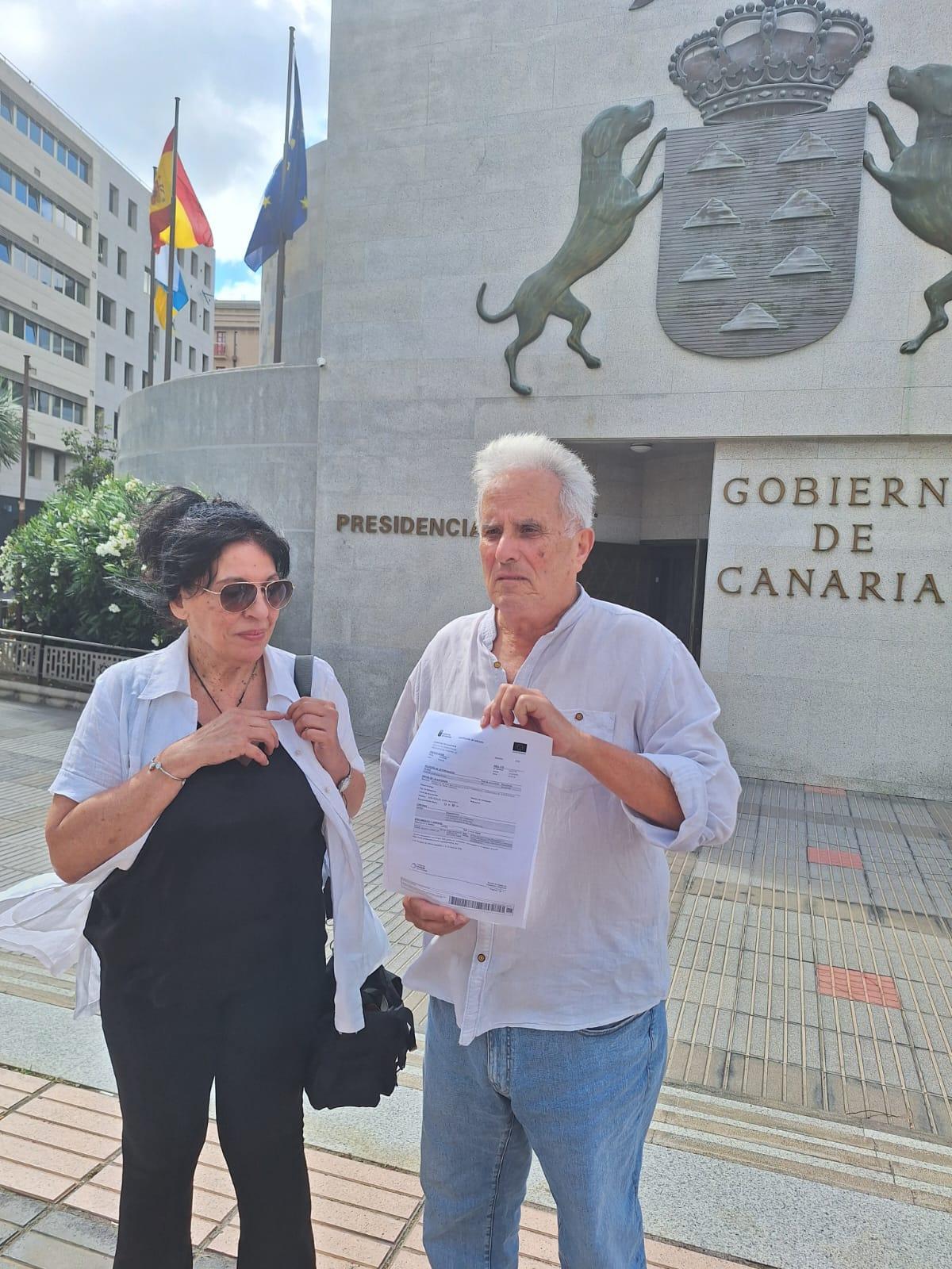 La memoria democrática se niega al silencio: familiares de represaliados instan a exhumar la fosa común del Cementerio de Vegueta