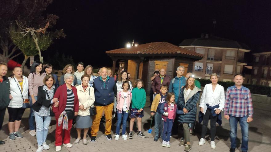 Ruta nocturna en Benavente con el &quot;Pastor Galáctico&quot;